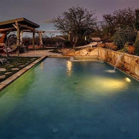 לינה וארוחת בוקר פאסו רובלס High Ridge Manor מראה חיצוני תמונה