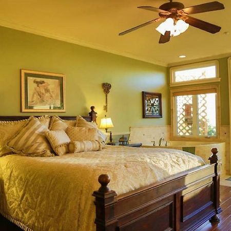 לינה וארוחת בוקר פאסו רובלס High Ridge Manor מראה חיצוני תמונה